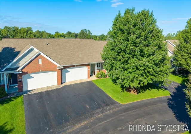 4732-charleston-ct-holland-mi-49423/hzid_1eacc25b