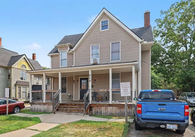 718-lowell-st-ypsilanti-mi-48197/hzid_9b78aa3d