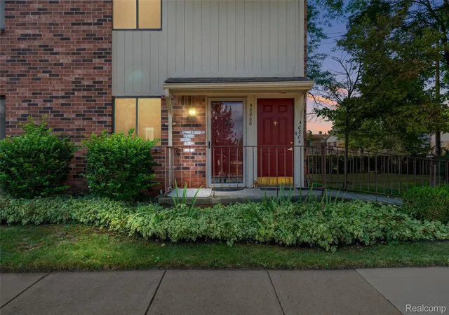 40808-highpointe-dr-clinton-township-mi-48038/hzid_3adc9d01