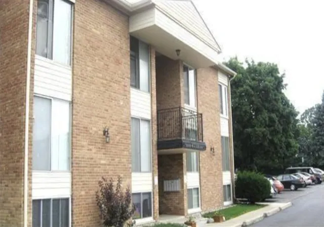 4210-packard-st-2-pittsfieldchartertownship-washtenaw-mi-48108/hzid_cab8a300