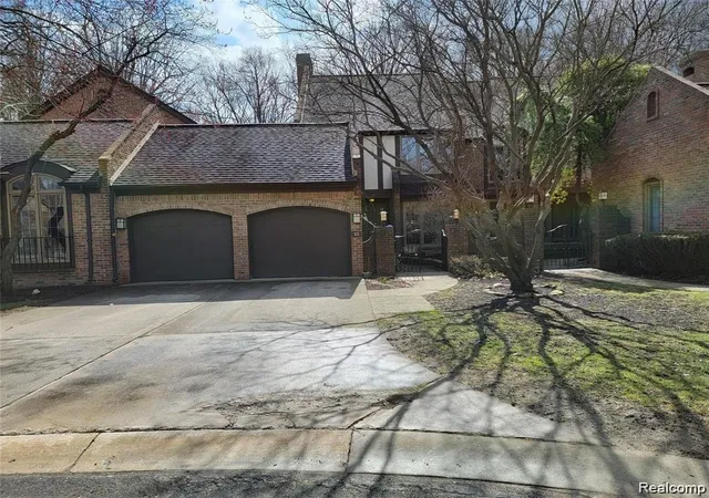 13-timberlane-ct-dearborn-mi-48126/hzid_8f5b89c9