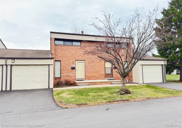 2038-roman-ct-warrencity-macomb-mi-48092/hzid_f401b8fd