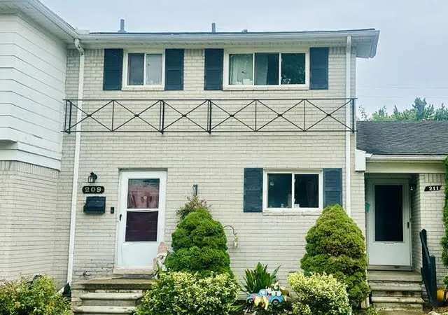 209-n-christine-cir-mount-clemens-mi-48043/hzid_f6da9f45