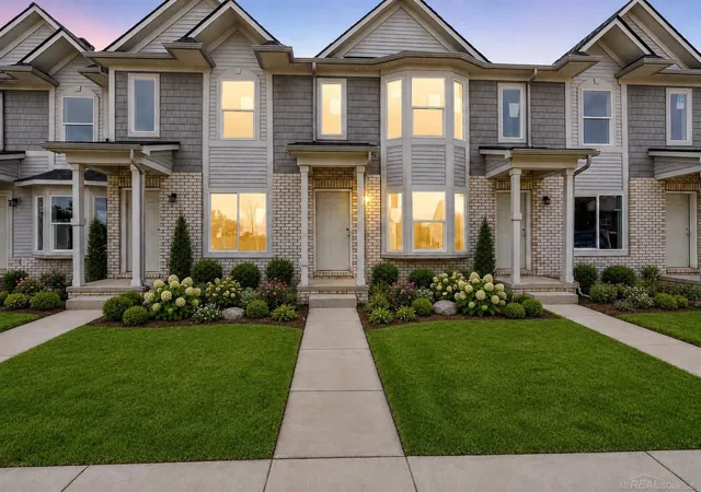35300-brittany-dr-newbaltimorecity-macomb-mi-48047/hzid_e7490f20