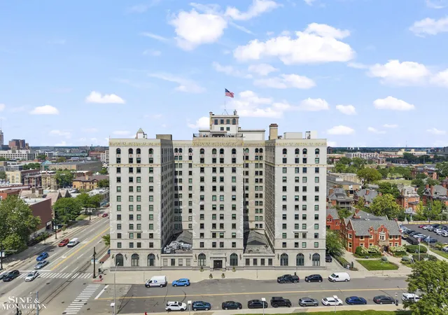 15-e-kirby-511-st-detroitcity-wayne-mi-48202/hzid_60395e80
