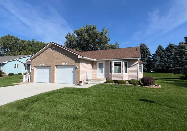 4440-springbrook-dr-swartzcreekcity-genesee-mi-48473/hzid_1a7c8969