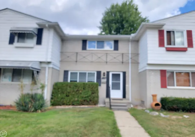 129-parnacott-dr-mount-clemens-mi-48043/hzid_97958d5b