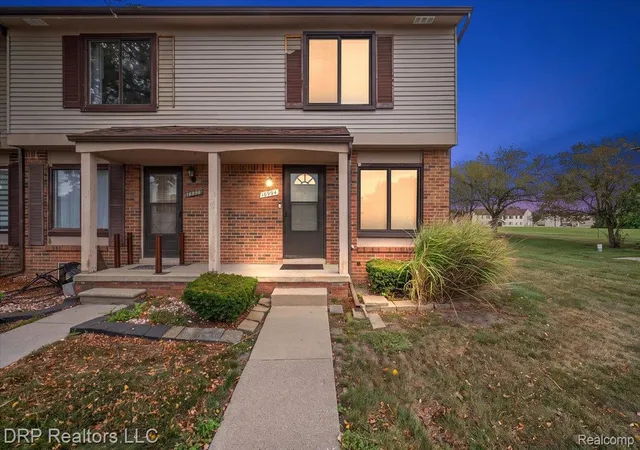 16994-kingsbrooke-dr-clinton-township-mi-48038/hzid_769e7420