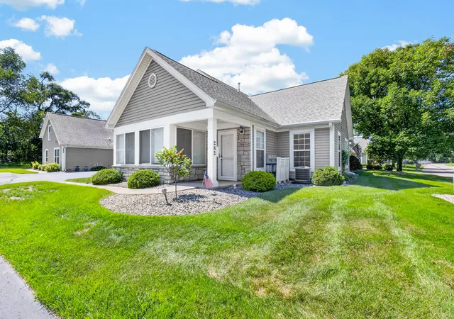 282-ashton-lake-dr-battlecreekcity-calhoun-mi-49015/hzid_4a452af3