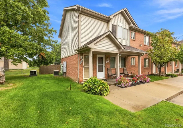 21096-flora-st-roseville-mi-48066/hzid_4ad67960