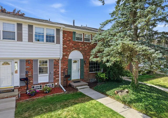 19372-malvern-ct-northville-mi-48167/hzid_d67ac26c