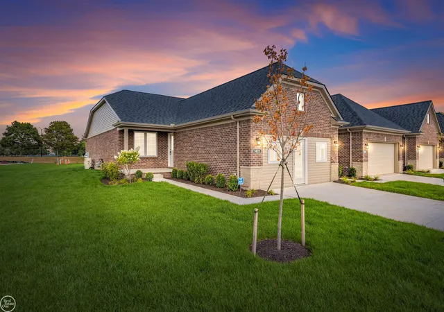 5768-durant-ct-warren-mi-48092/hzid_404b7525