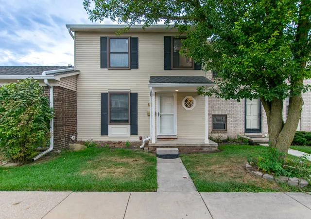 8387-lakeview-ct-ypsilanti-mi-48198/hzid_42d8602a
