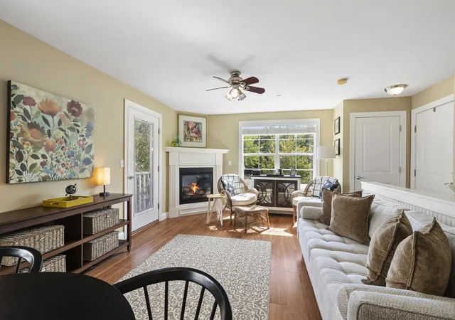 701-e-state-st-traverse-city-mi-49686/hzid_10eb8088