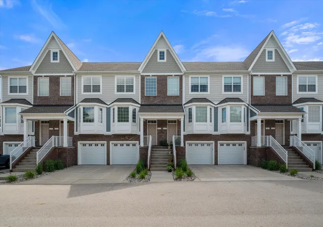2557-w-towne-st-ann-arbor-mi-48103/hzid_4f6b4376