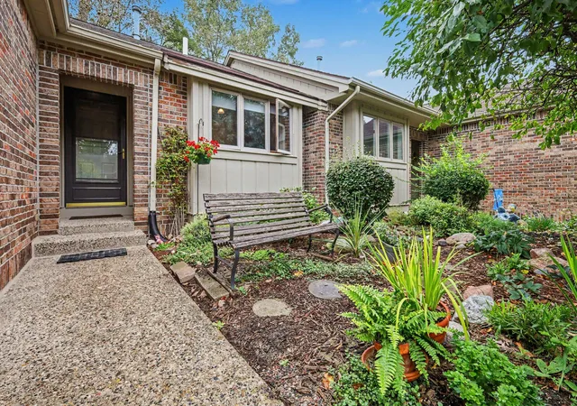 3114-maple-villa-dr-se-grand-rapids-mi-49508/hzid_eb640748