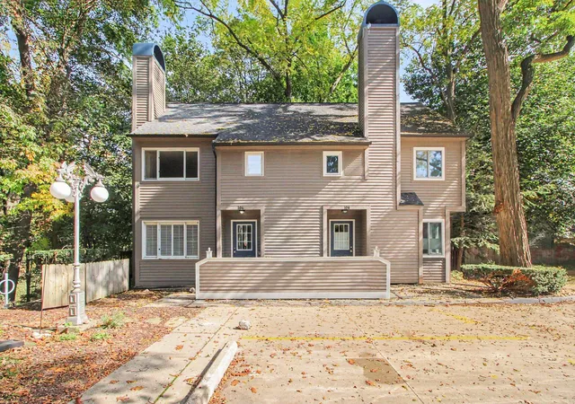 106-tulip-tree-ct-ann-arbor-mi-48103/hzid_23c6866b