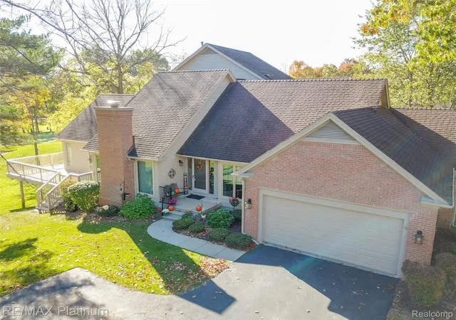 4558-golf-view-dr-brighton-mi-48116/hzid_c11805fc