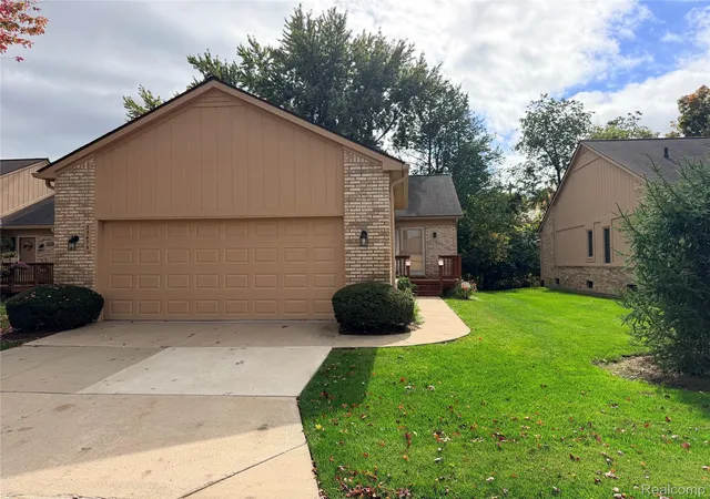 35475-lone-pine-ln-farmington-hills-mi-48335/hzid_f5679601