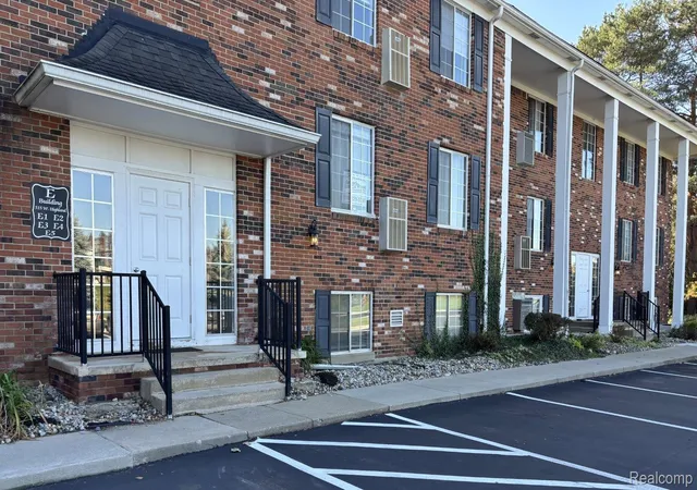515-w-highland-rd-e3-howell-mi-48843/hzid_c7195216
