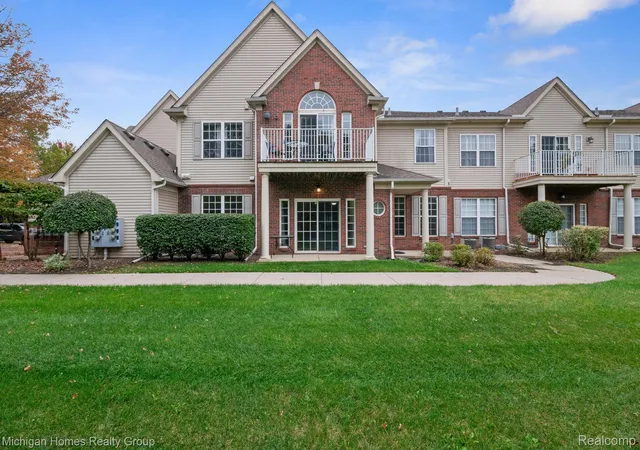8592-heywood-cir-sterling-heights-mi-48312/hzid_e700502d