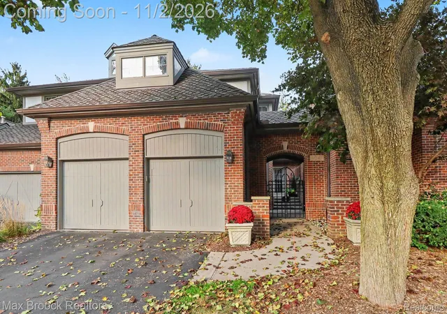 4041-cranbrook-ct-27-bloomfield-hills-mi-48301/hzid_d503f64a