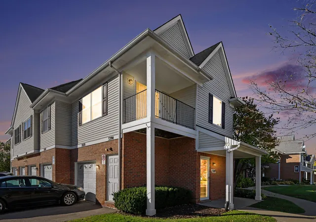 3378-kneeland-cir-howell-mi-48843/hzid_9adf43e4