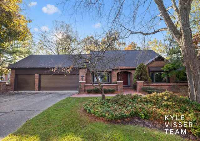 6178-s-gatehouse-dr-se-60-grand-rapids-mi-49546/hzid_f77ce54c