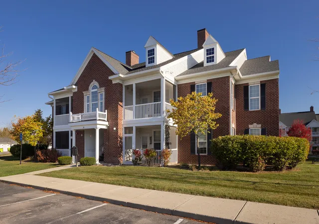 1036-w-summerfield-gln-cir-ann-arbor-mi-48103/hzid_b14134f5