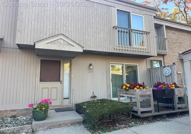 1465-oakbrook-e-rochester-hills-mi-48307/hzid_182975c9