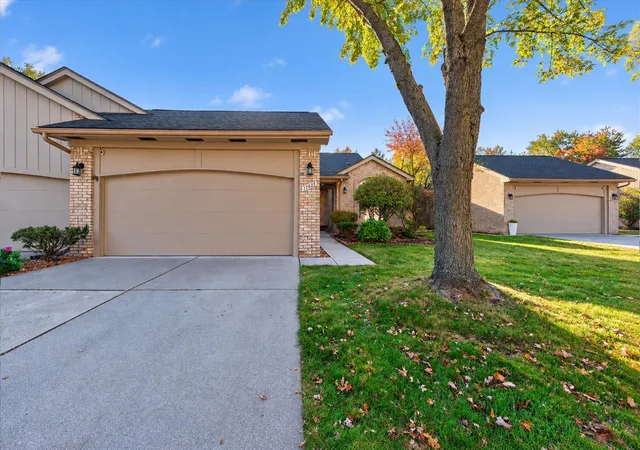 17628-e-kirkwood-dr-clinton-township-mi-48038/hzid_62359af0