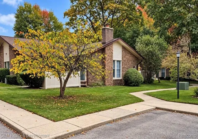 37590-barkridge-cir-49-westland-mi-48185/hzid_6648e6ec