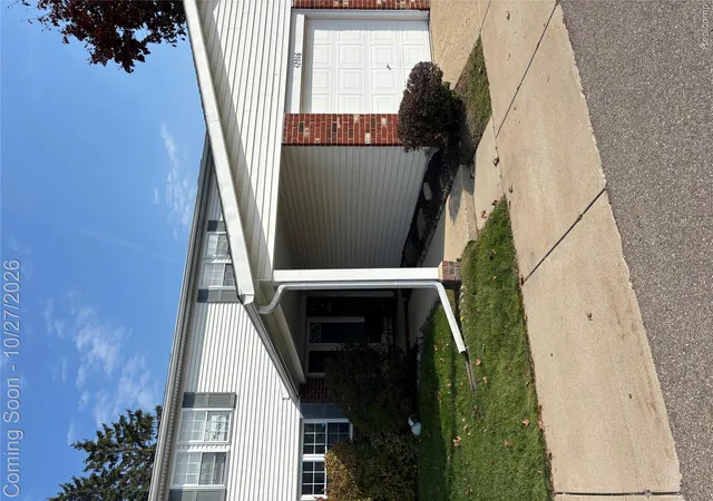 42016-queen-anne-ct-northville-mi-48167/hzid_29ce6018