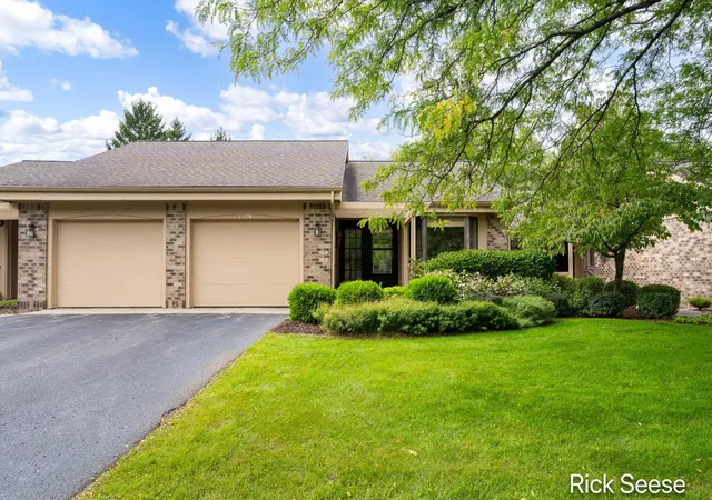 1379-suncrest-dr-ne-grand-rapids-mi-49525/hzid_b6d45232