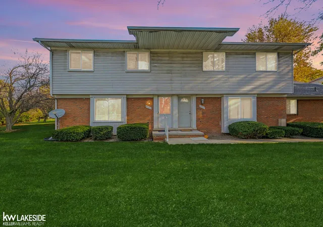 42017-toddmark-ln-clinton-township-mi-48038/hzid_5ba064d2