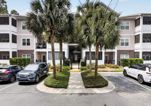 1025-riverland-woods-pl-apt-220-charleston-sc-29412/hzid_ae846f7a