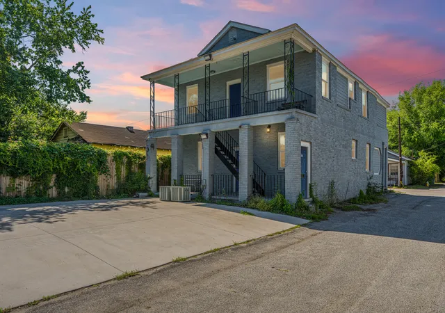 2001-hugo-ave-a-b-north-charleston-sc-29405/hzid_a082688b