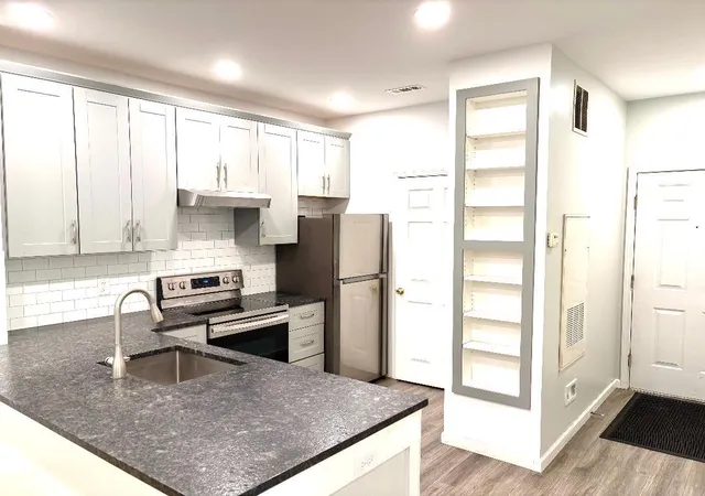 1600-long-grove-unit-1425-mount-pleasant-sc-29464/hzid_f58eab81