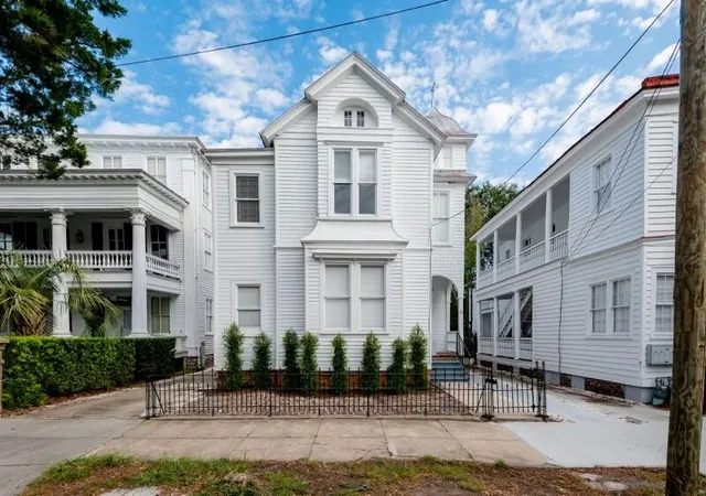 176-178-broad-st-charleston-sc-29401/hzid_1f7dc685