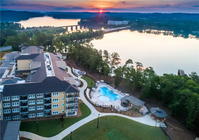 13500-clemson-blvd-2204-seneca-sc-29678/hzid_c7b9f3ee