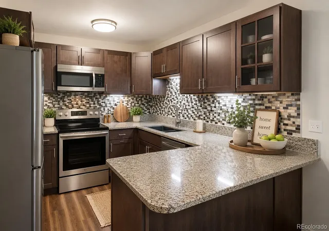 725-s-clinton-st-13b-denver-co-80247/hzid_976a52ca