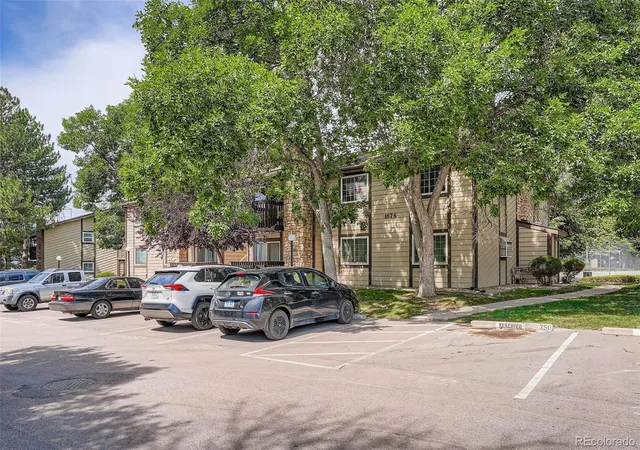 1876-s-pitkin-cir-b-aurora-co-80017/hzid_94e6d243