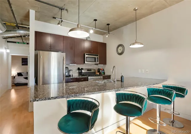 2229-blake-st-505-denver-co-80205/hzid_b9b955cf