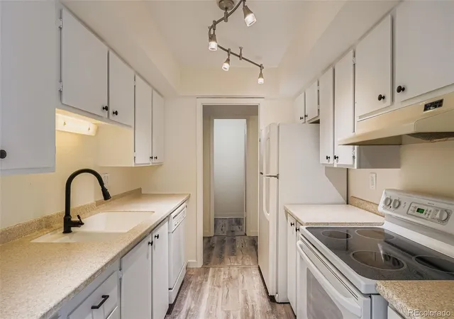 7255-e-quincy-ave-403-denver-co-80237/hzid_f5085046
