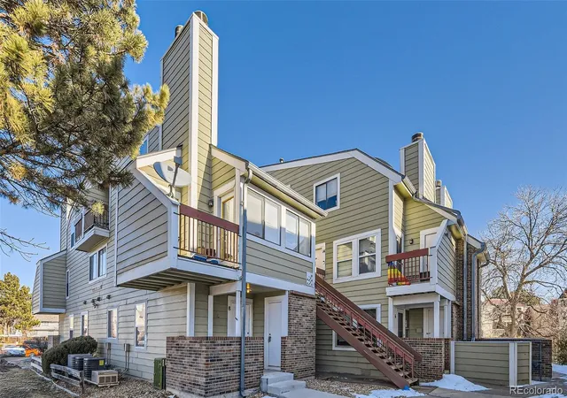 932-s-dearborn-8-aurora-co-80112/hzid_9cbc788d