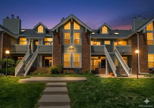 4044-s-carson-st-f-aurora-co-80014/hzid_b471f7d4