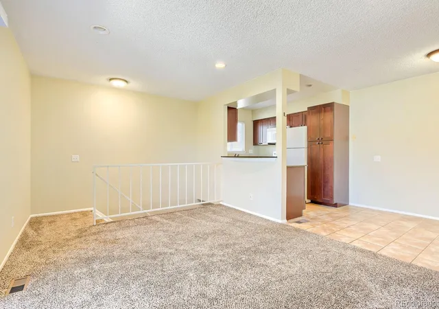 3354-s-flower-st-29-lakewood-co-80227/hzid_eec7206c