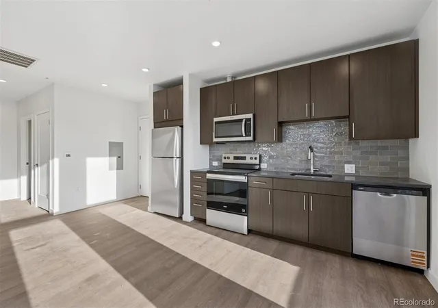 639-29th-street-400-denver-co-80205/hzid_cfbe3f1e