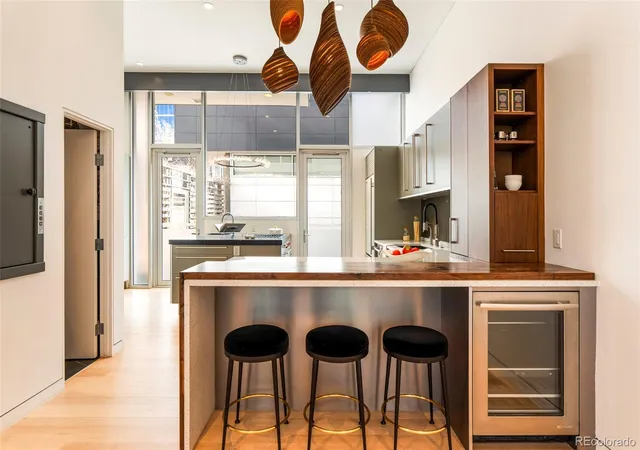 1467-delgany-st-1-denver-co-80202/hzid_728c4074