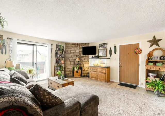 211-wright-st-106-lakewood-co-80228/hzid_0d732701
